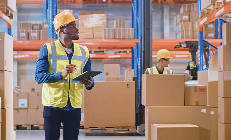 Logistics properties management: challenges and opportunities
