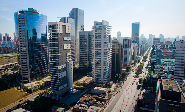 Devolução de escritórios cai em São Paulo