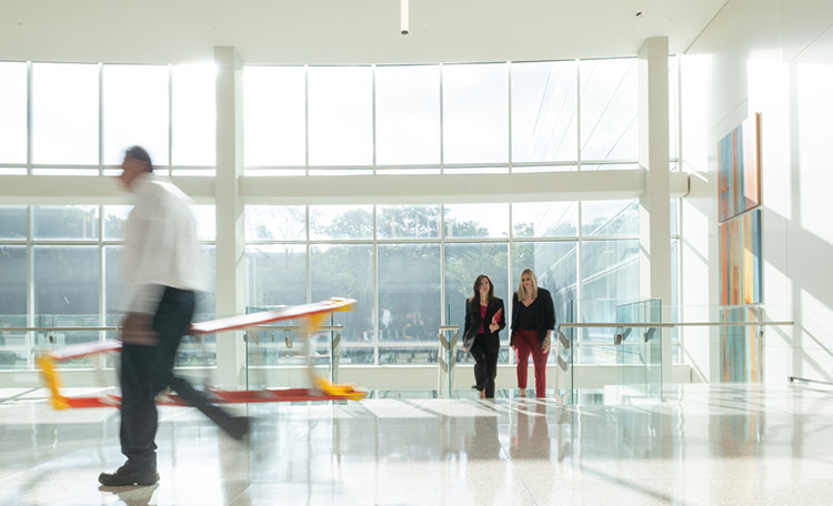 Cushman & Wakefield acquiert 20 VIC Management Inc.