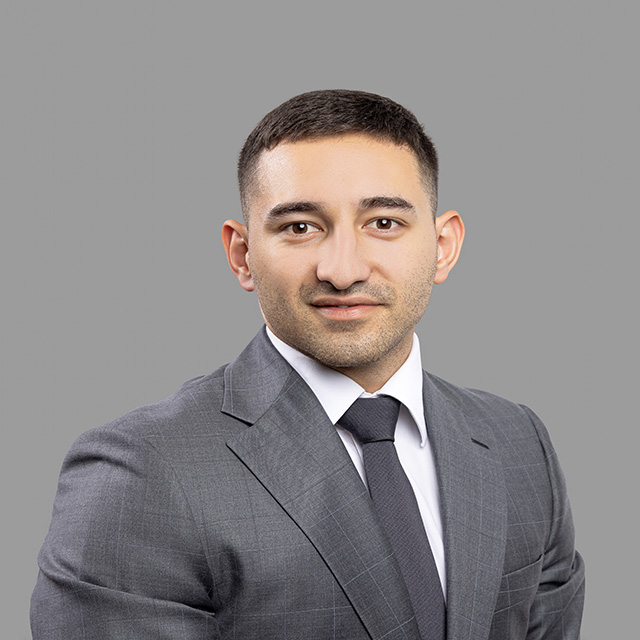 Zaahen Kahn