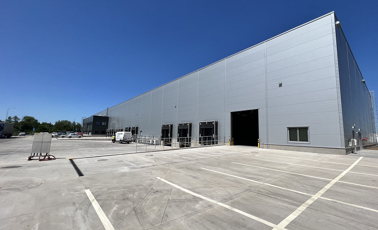 Alliance Healthcare moves to new distribution hall in Hradec Králové