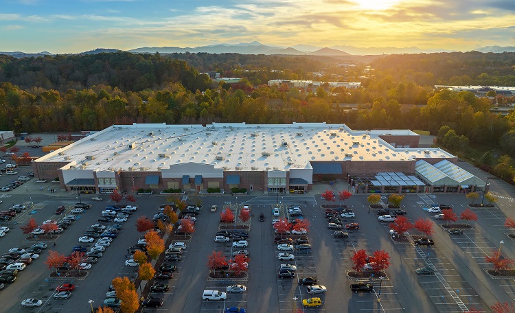 Czechs want to shop close to home. Retail parks in the Czech Republic are growing at the fastest pace in the last 15 years