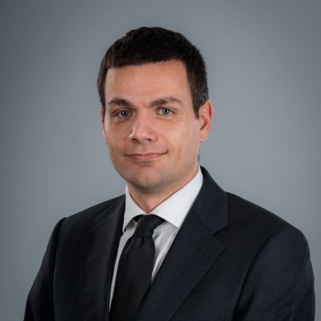 Milos Luzajic