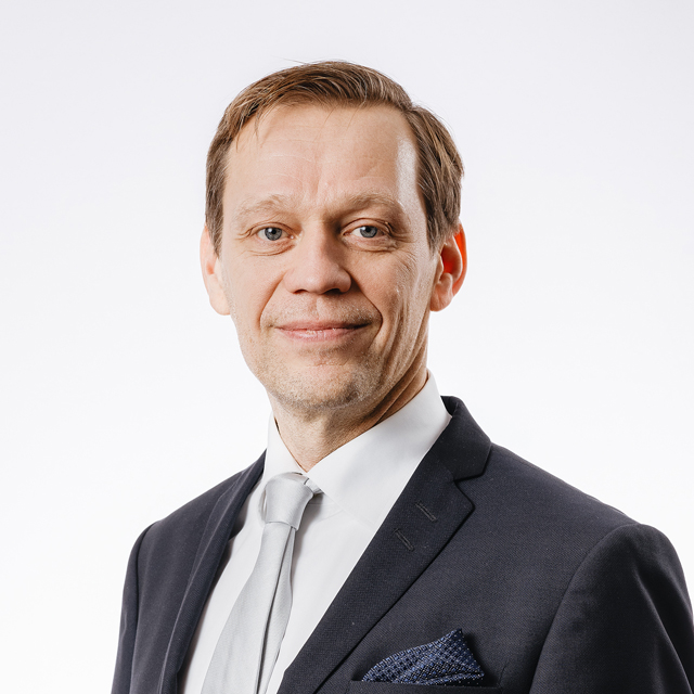 Juha  Mäki-Lohiluoma