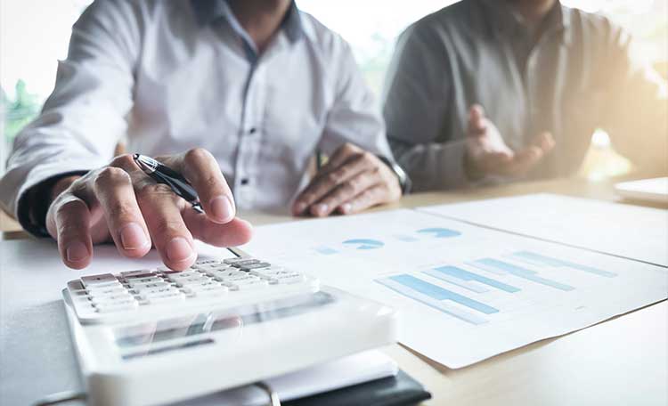 BauMonitoring & Debt Funds