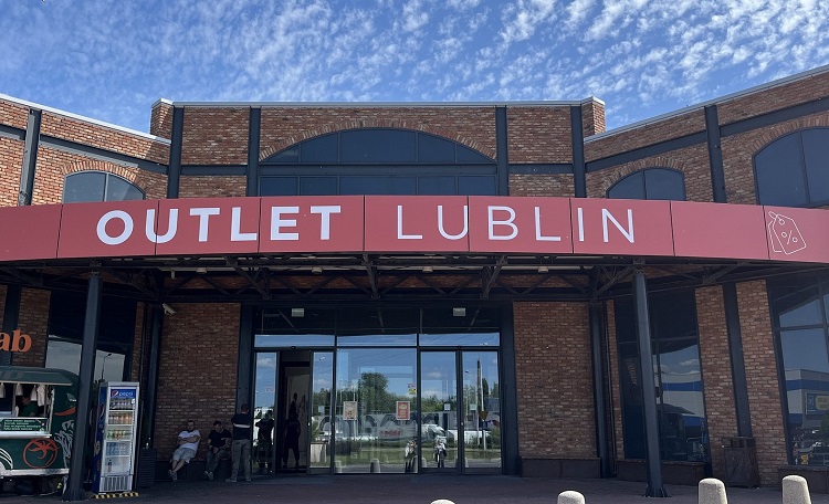 Outlet Lublins new tenant attracts customers and boosts turnover