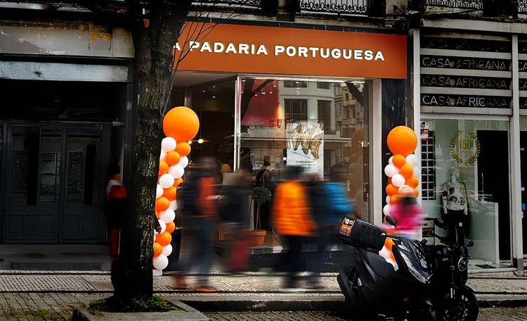 Cushman & Wakefield opens new A Padaria Portuguesa store in Downtown Porto