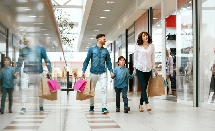 Shopping centre footfall and sales grow in the first quarter of 2024