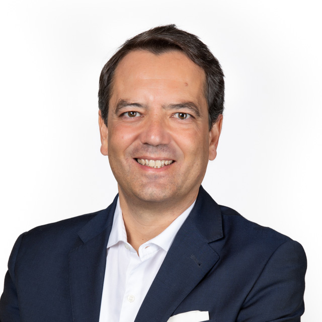 Oscar Fernández