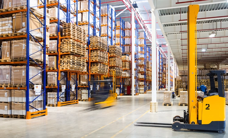 Demand for logistics space increases while investment volumes fall by 60%