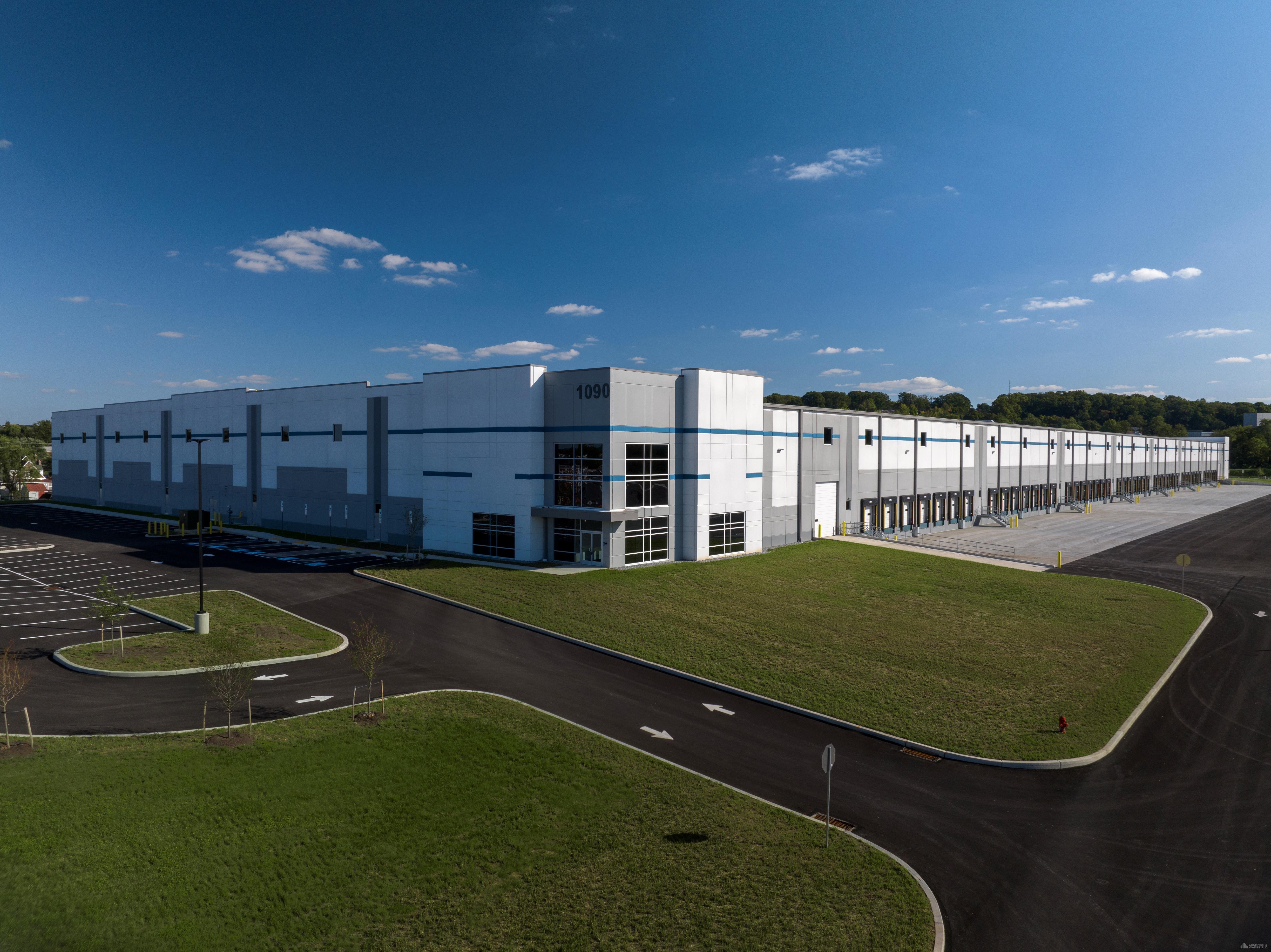 LogistiCenter @ I-83