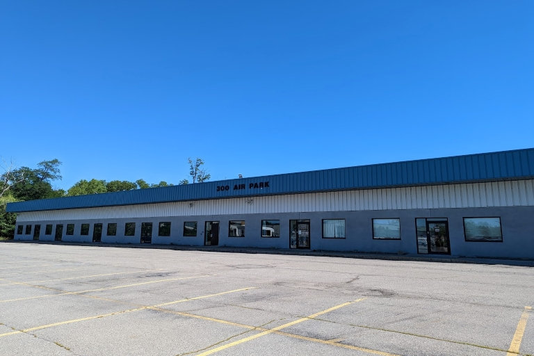 Air Park Complex