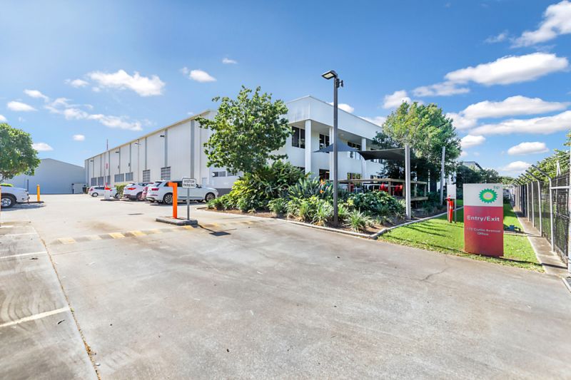 Well Priced and Presentable Eagle Farm Office