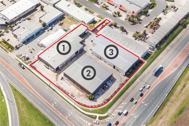 Industrial Freehold Complex For Lease with Gantry Crane