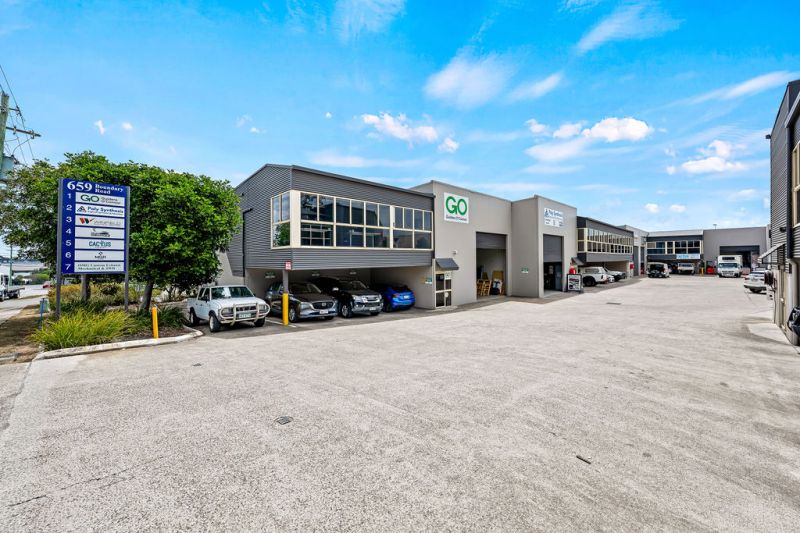 Investment Opportunity – Front of Complex