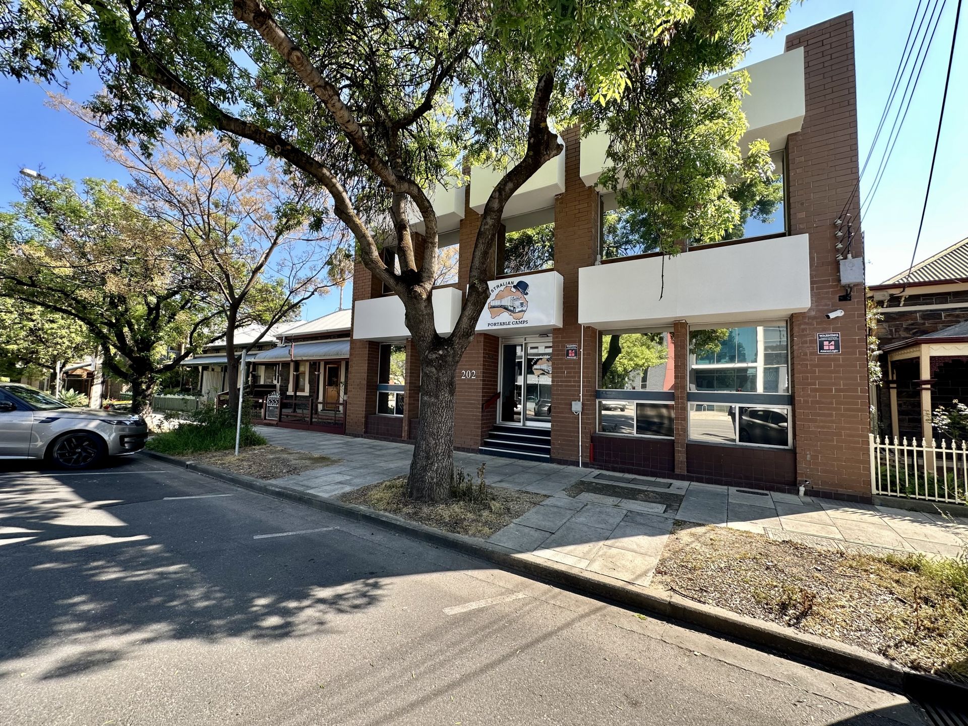 Quality Office Building in Prime East End