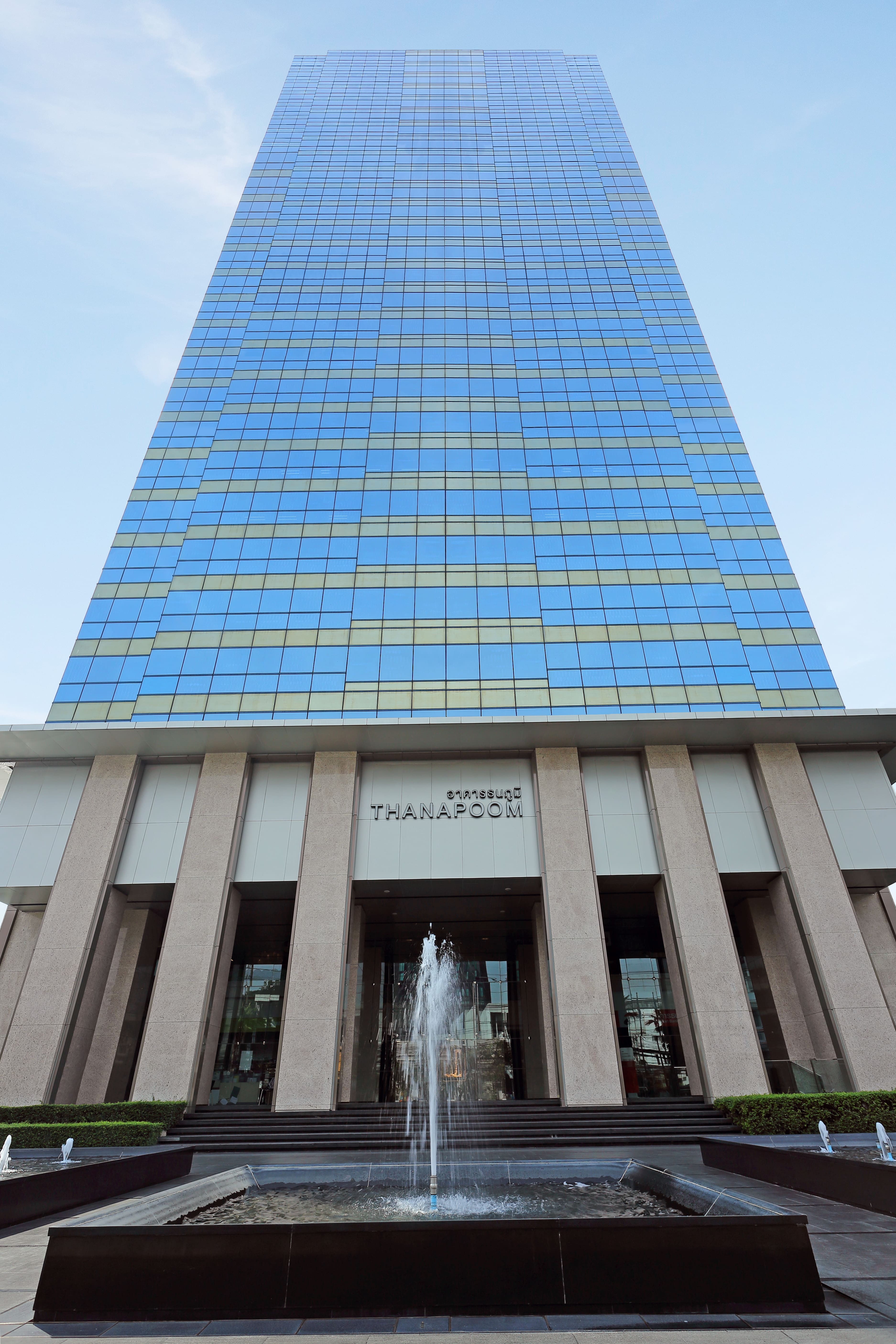 Thanapoom Tower