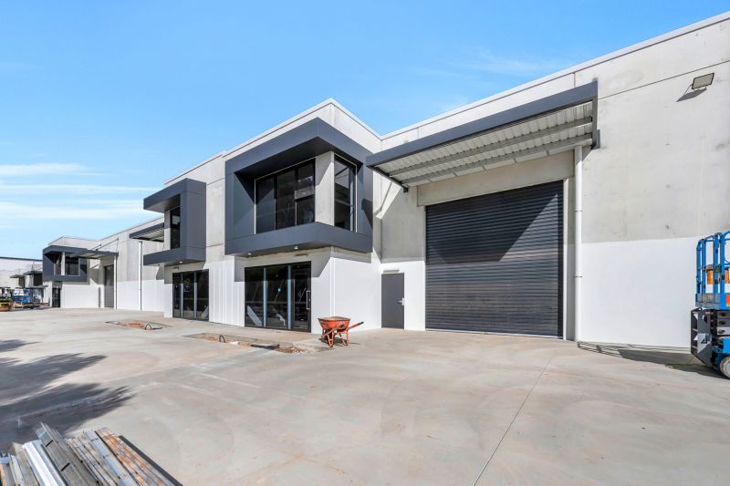 Salisbury Plain Business Park – brand new industrial units under construction. Completion mid-2024.