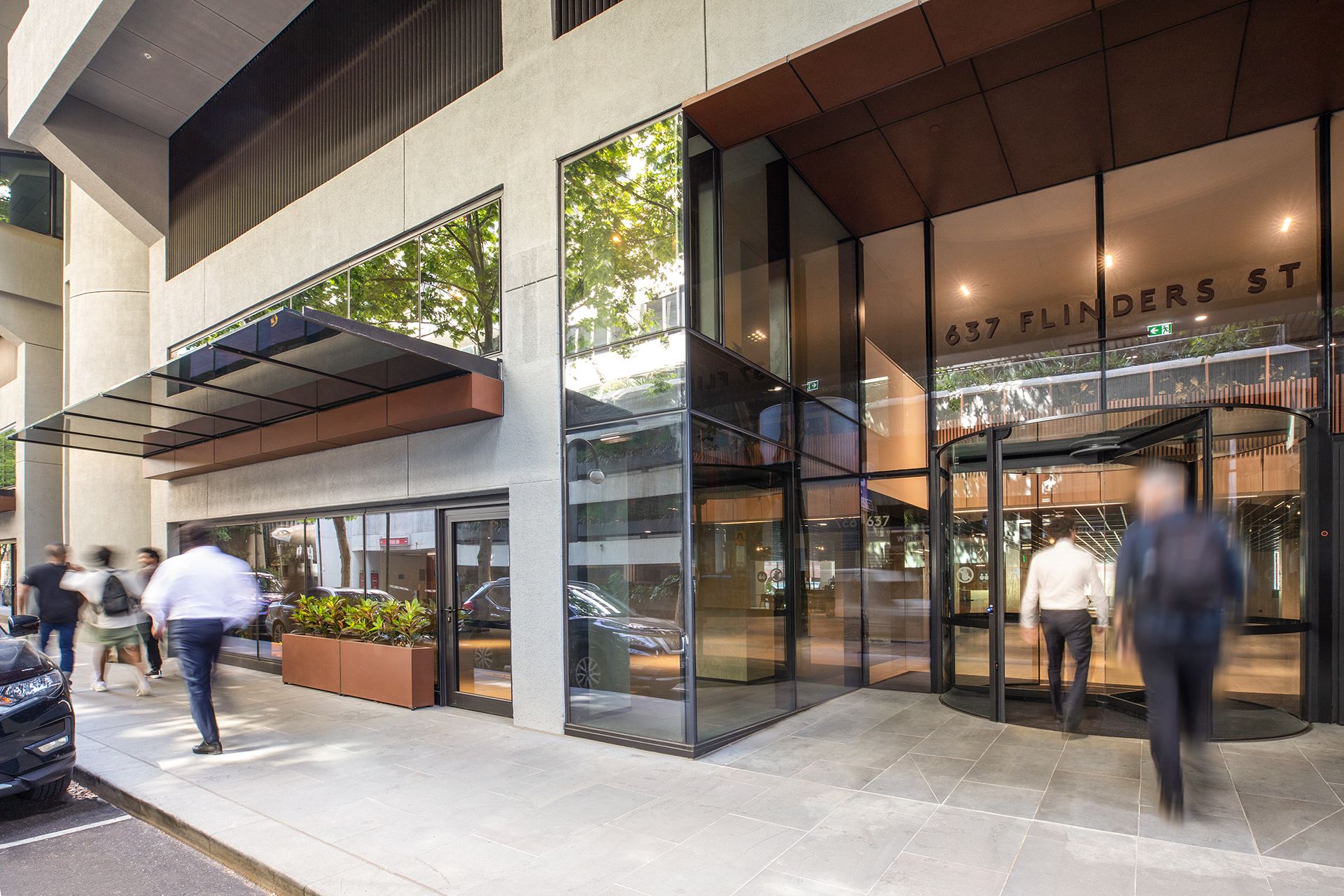 Retail / Service/ F&B/ Showroom