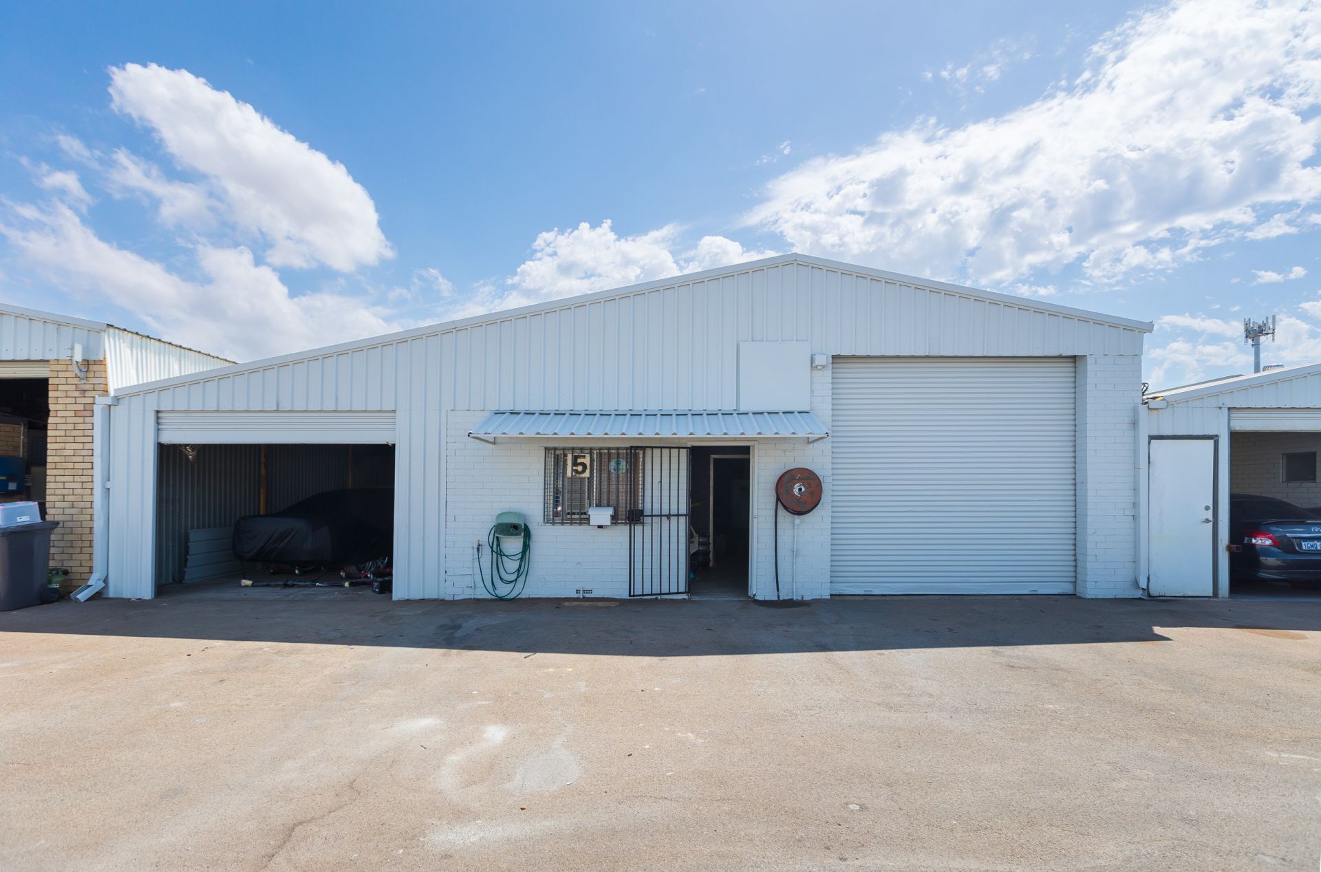 ATTENTION OWNER OCCUPIERS – RARE MADDINGTON UNIT