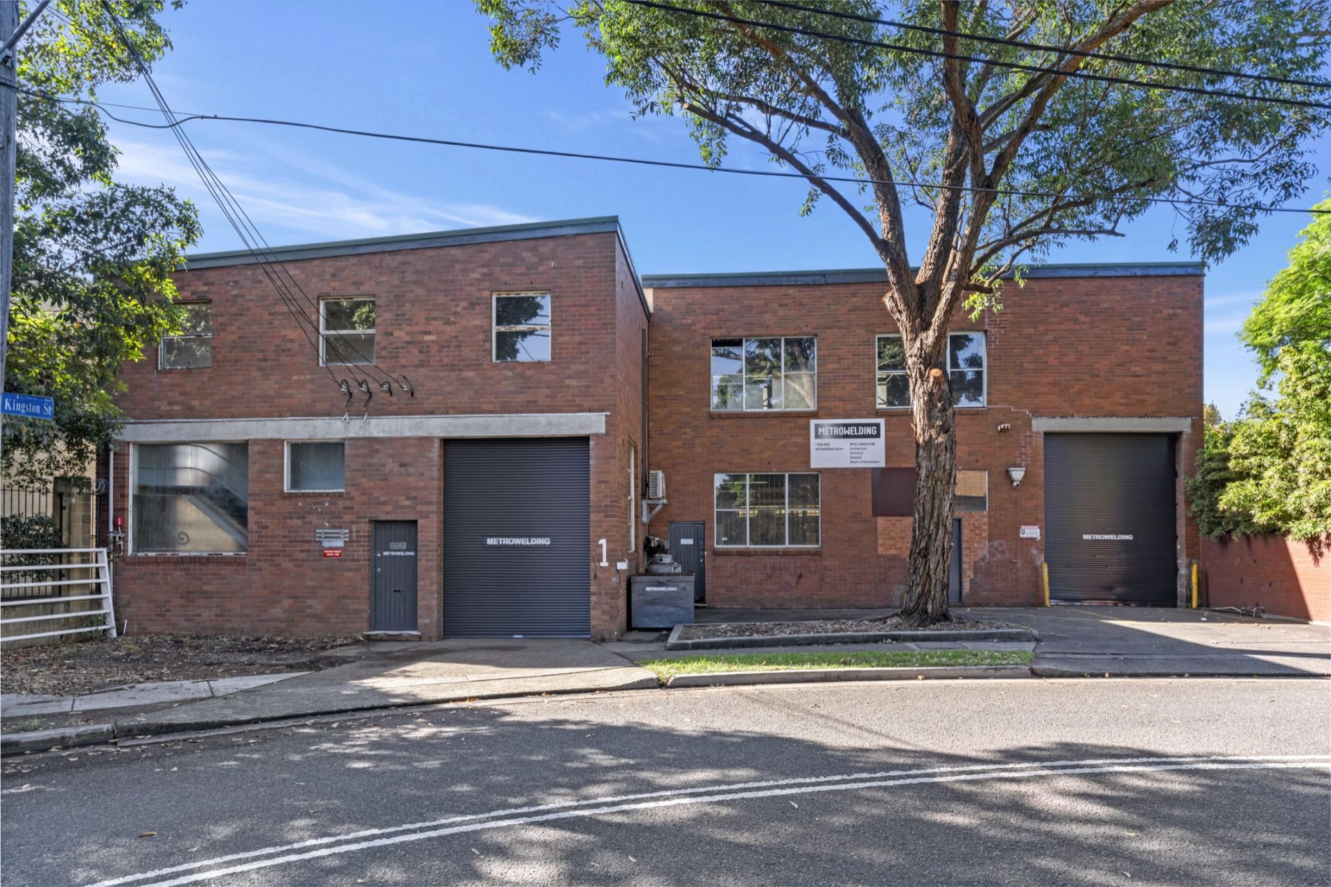 High yielding freehold industrial investment