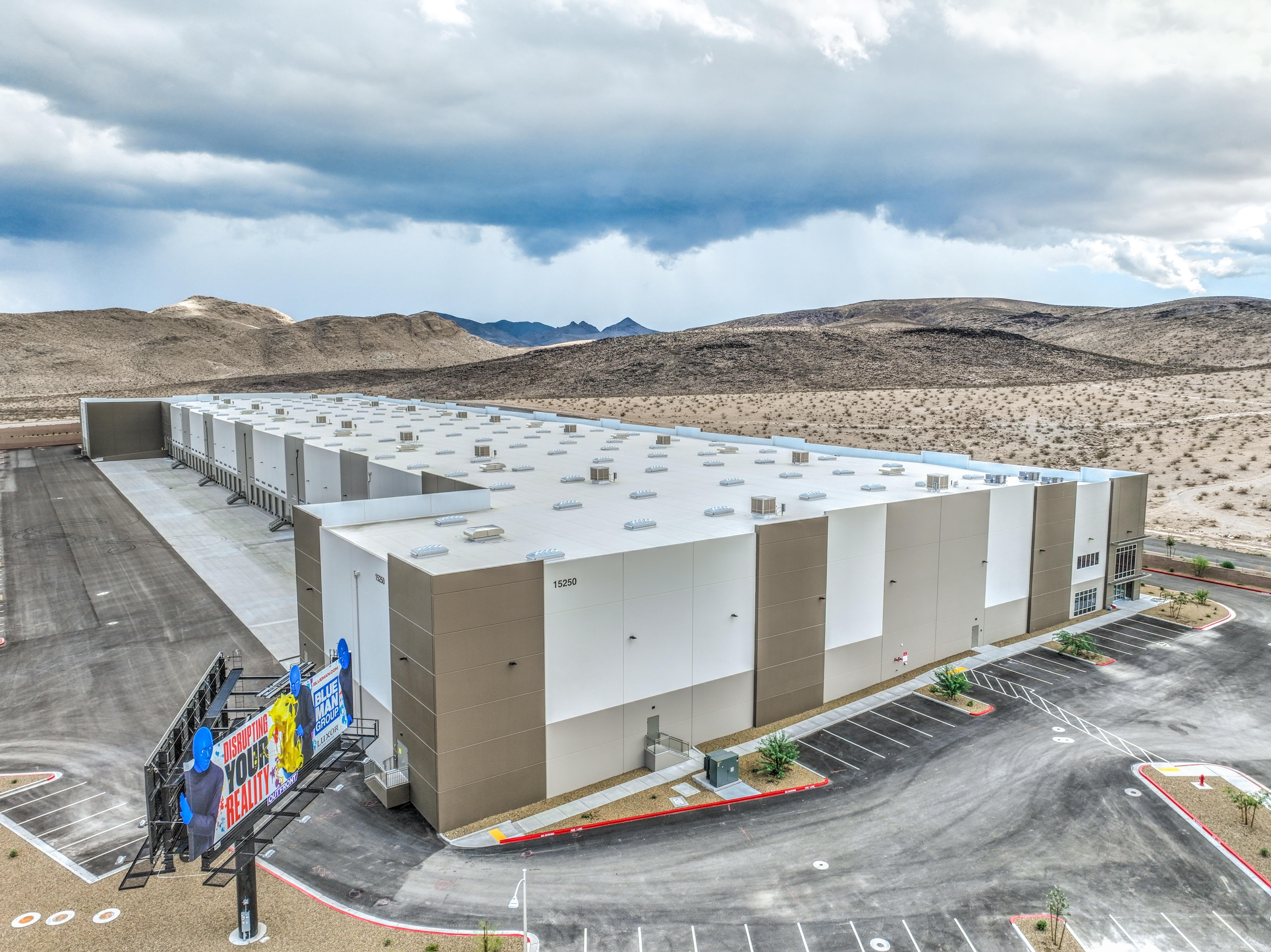 Southern Gateway At I-15 Bldg. C