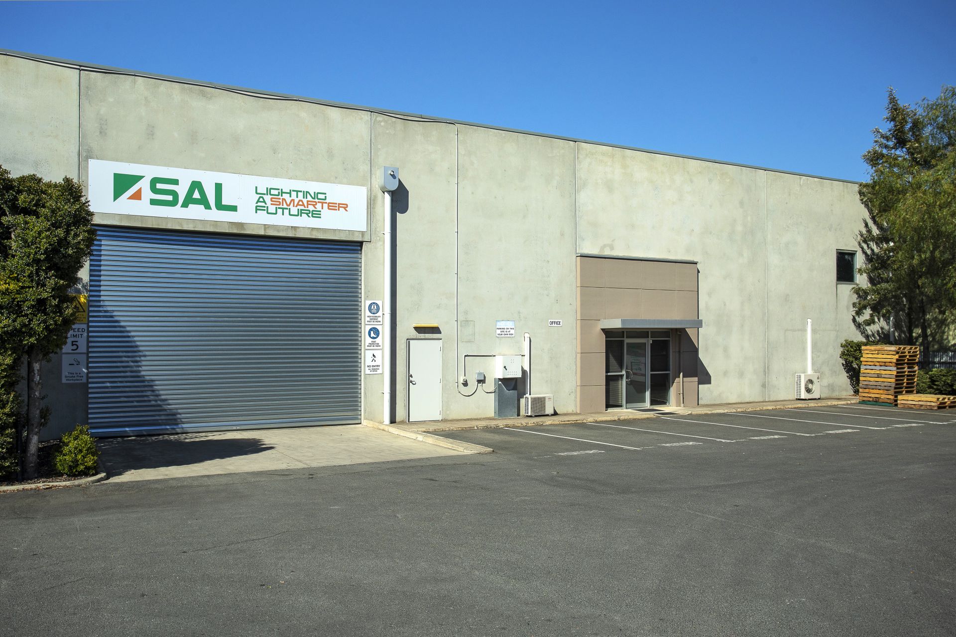 MODERN INNER WEST INDUSTRIAL FACILITY