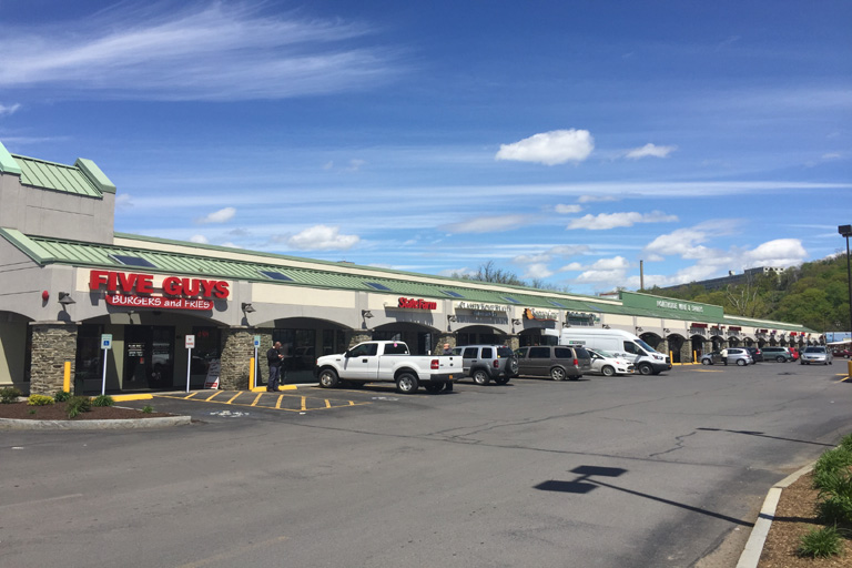 Ithaca Shopping Plaza