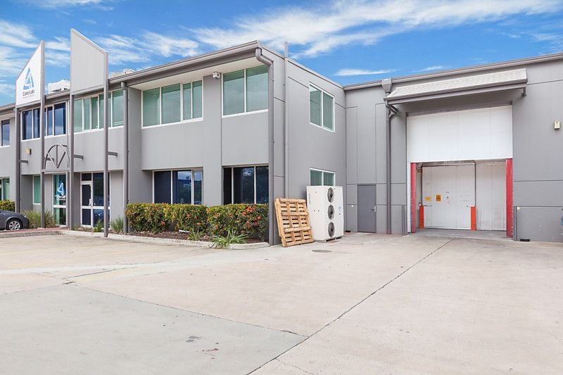 Cushman and Wakefield is pleased to present this well-priced office space For Lease.
