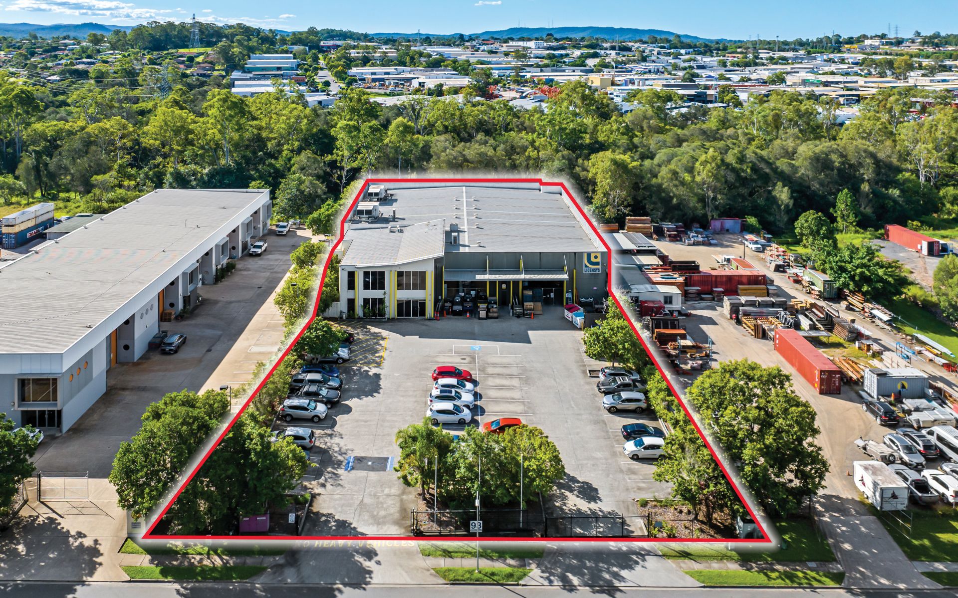 Quality Freestanding Opportunity – Invest or Occupy