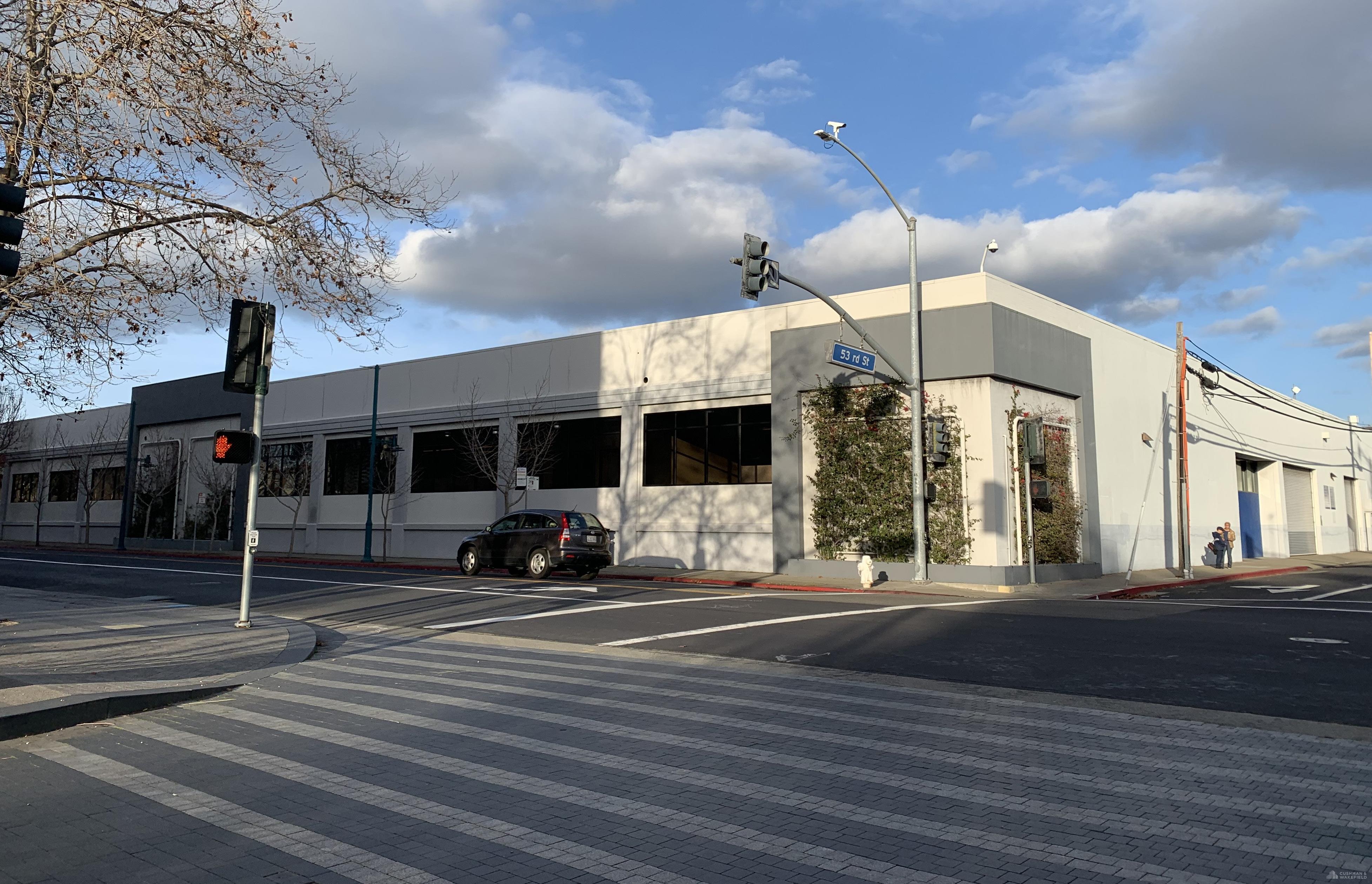 5400 Hollis