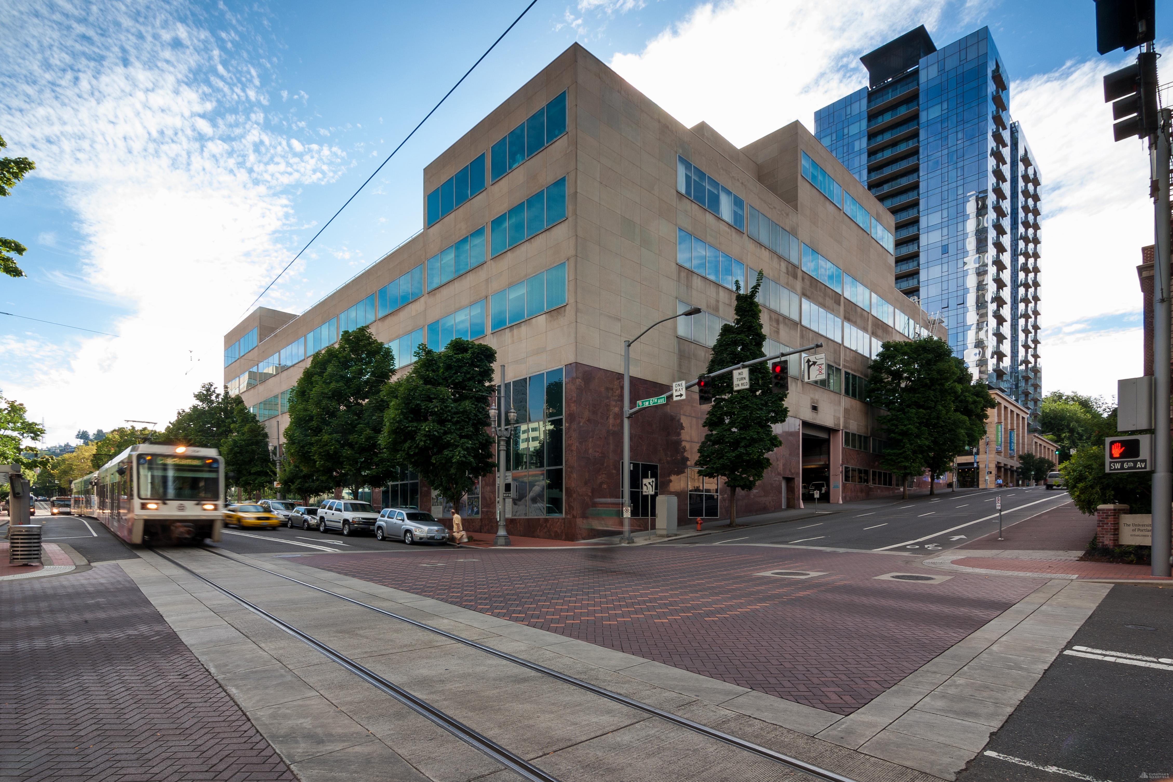1320 Broadway