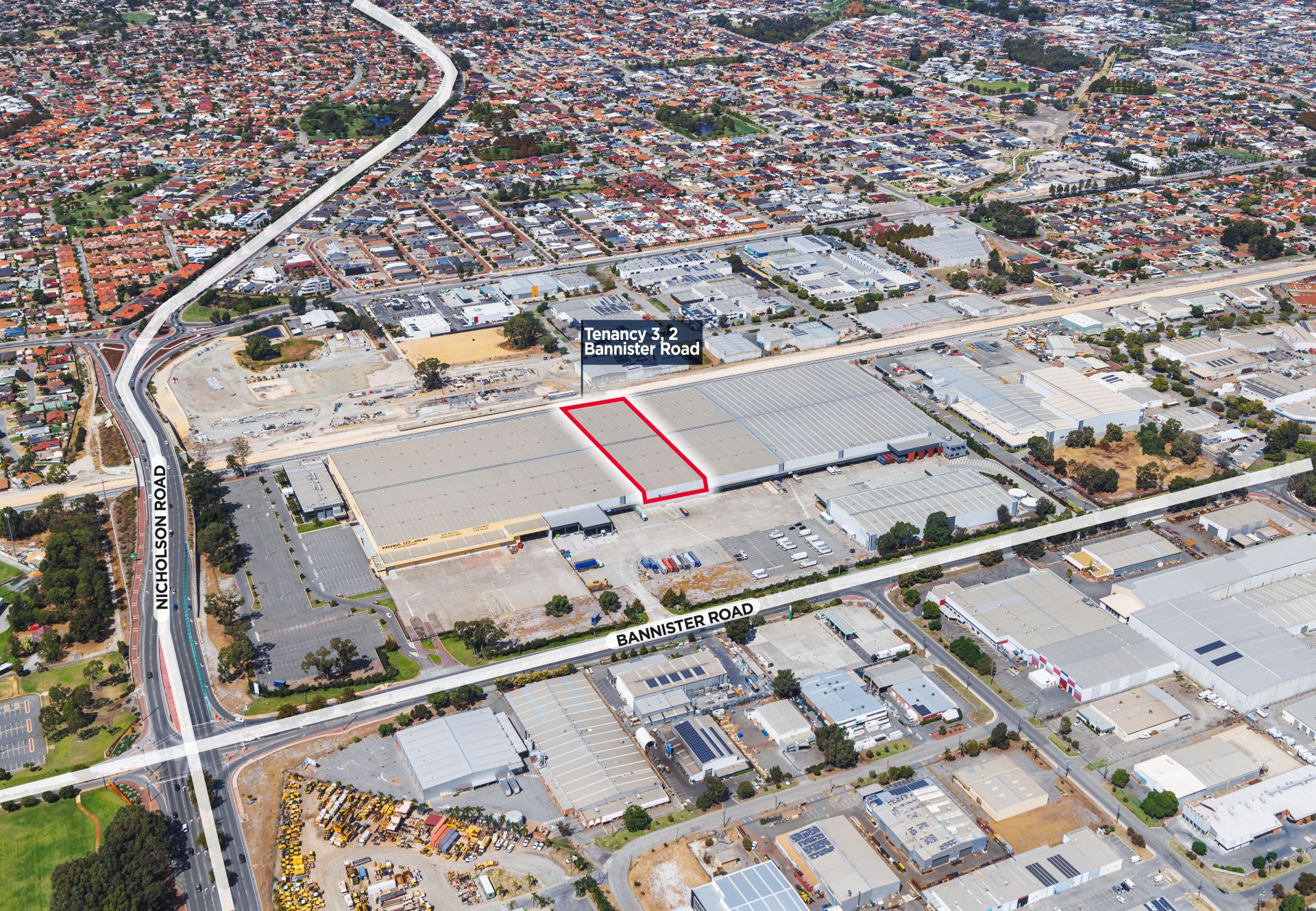 Superbly Positioned Distribution Warehouse