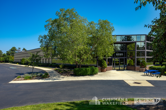 8285-8296 Darrow Road