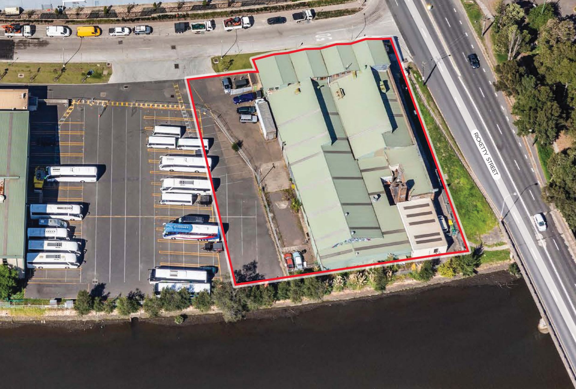 Large Scale Warehousing & Hardstand