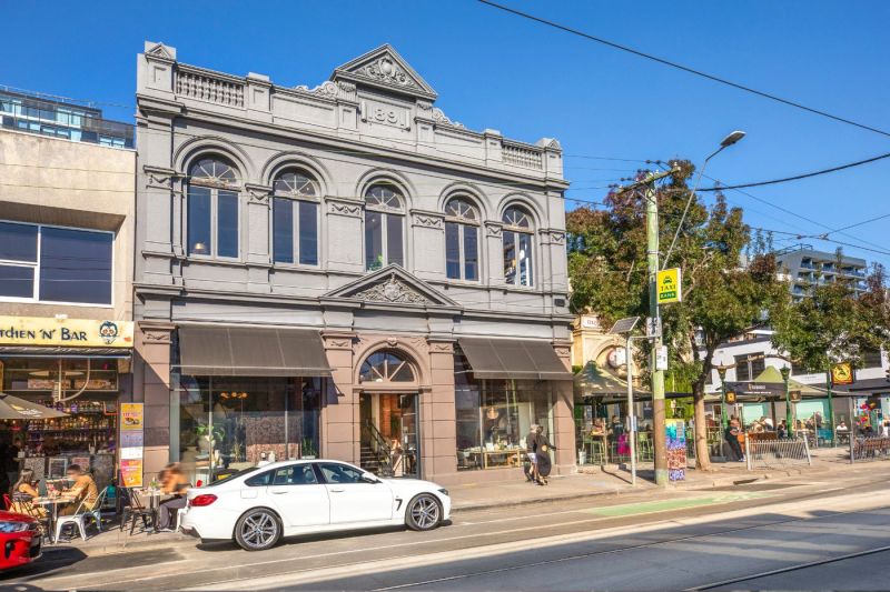 Heritage Retail Landmark on Chapel