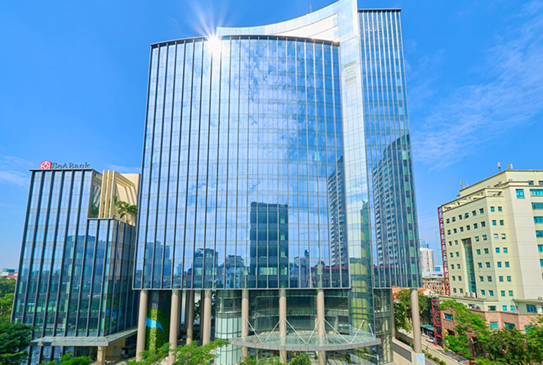 Premium office space for rent in Ba Dinh District, Diamond Park Plaza