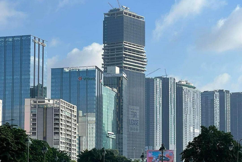 Premium grade A office for lease in Ba Son, Marina Central Tower