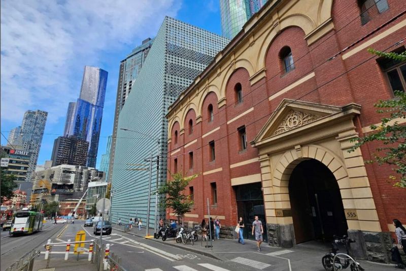 Unique Heritage Retail Opportunity