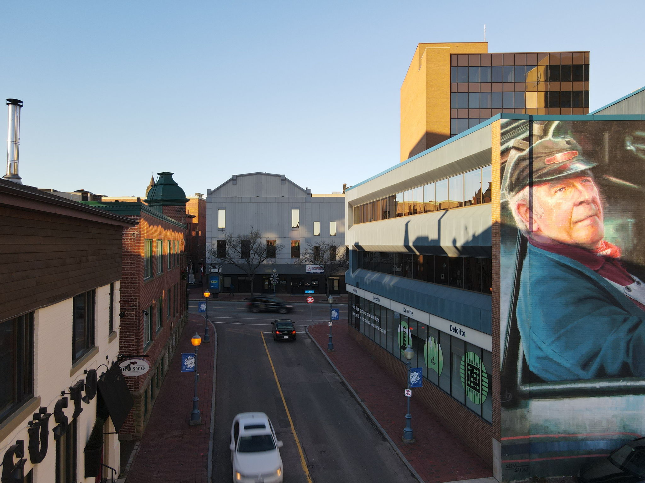 795 Main Street