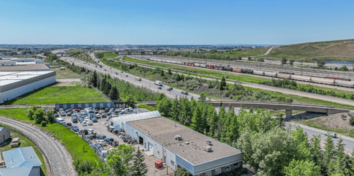 Industrial Building with Yard for Sale – NW Edmonton, IM-Zoned
