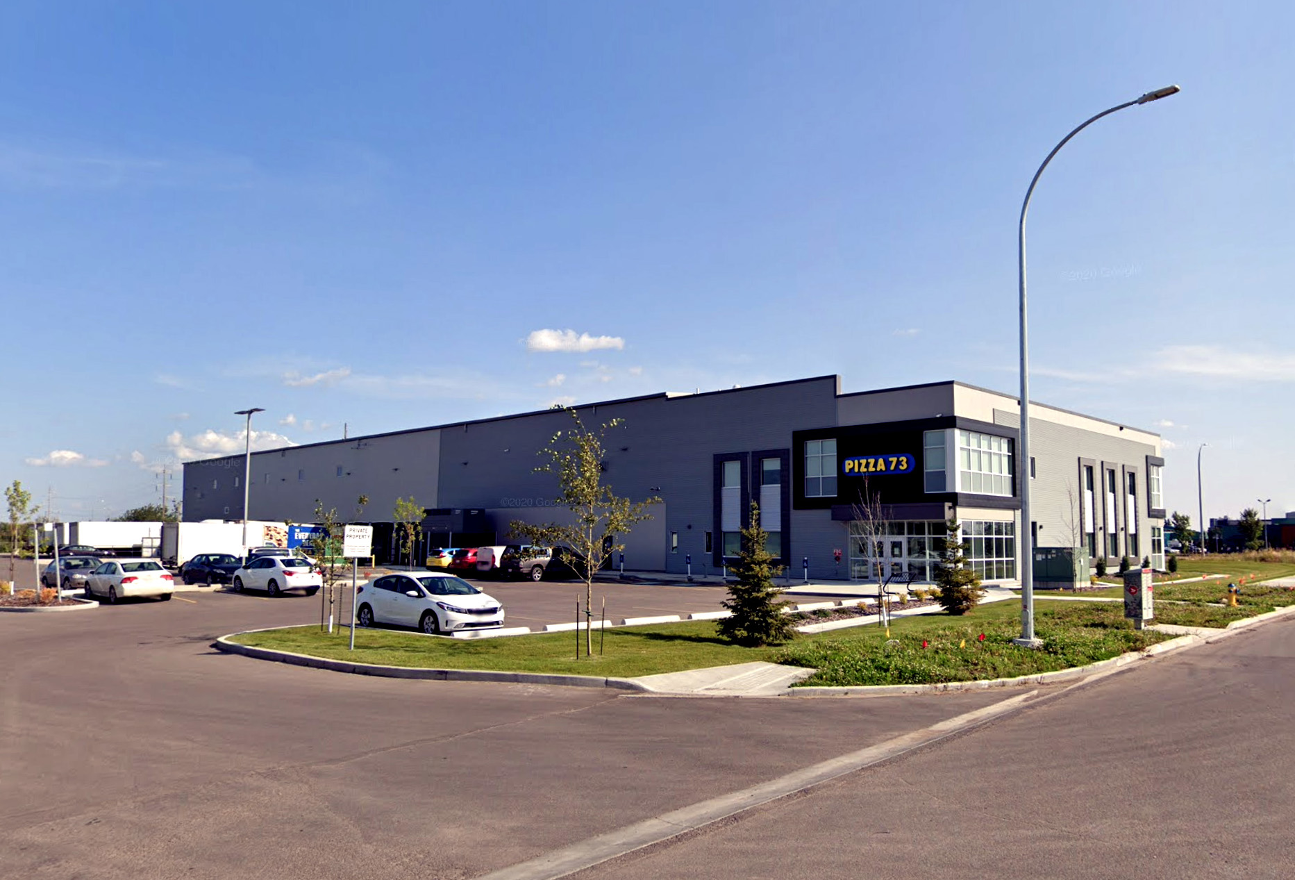 Industrial Building for Lease – Edmonton, AB – Pizza 73 Building