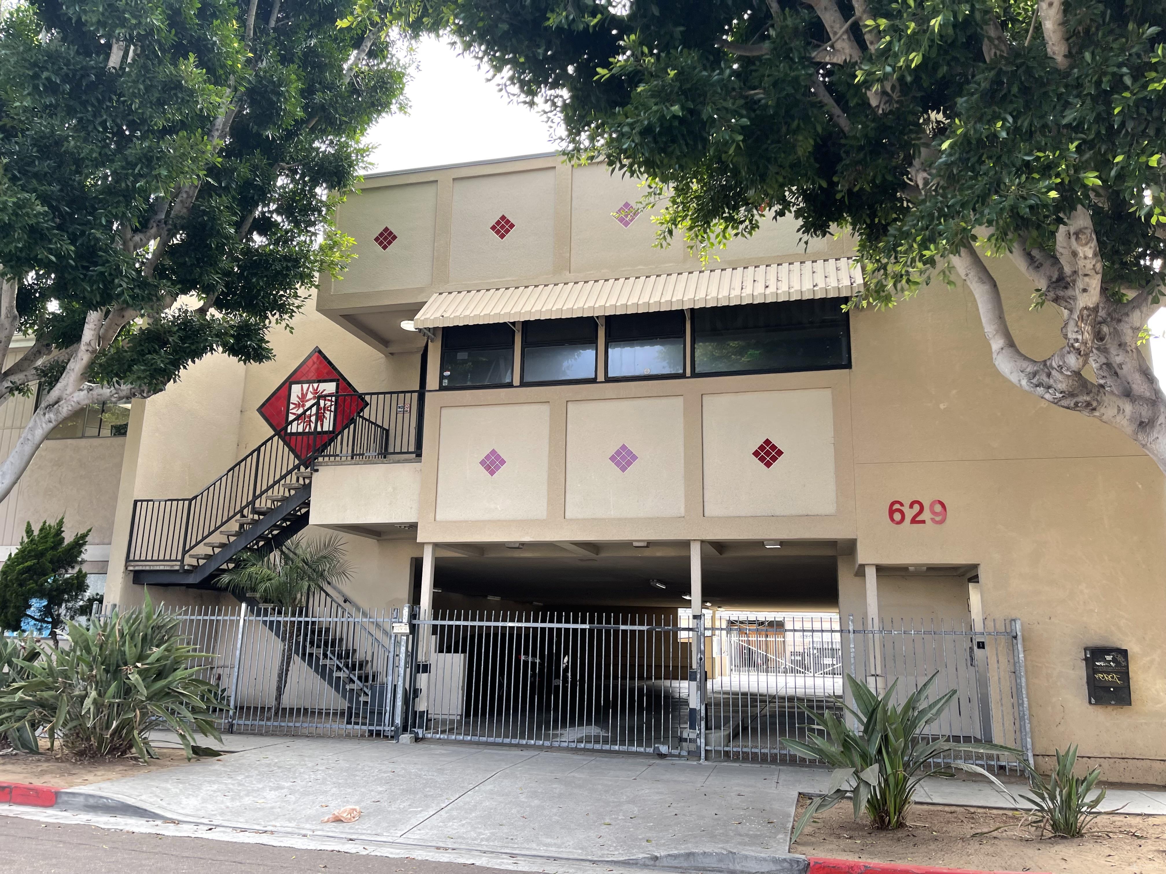 629 2nd St.