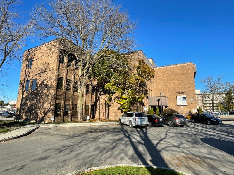 219 Oxford Street West, Unit 203