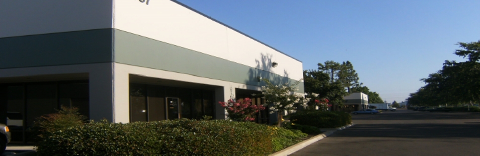 Shaw Commerce Center