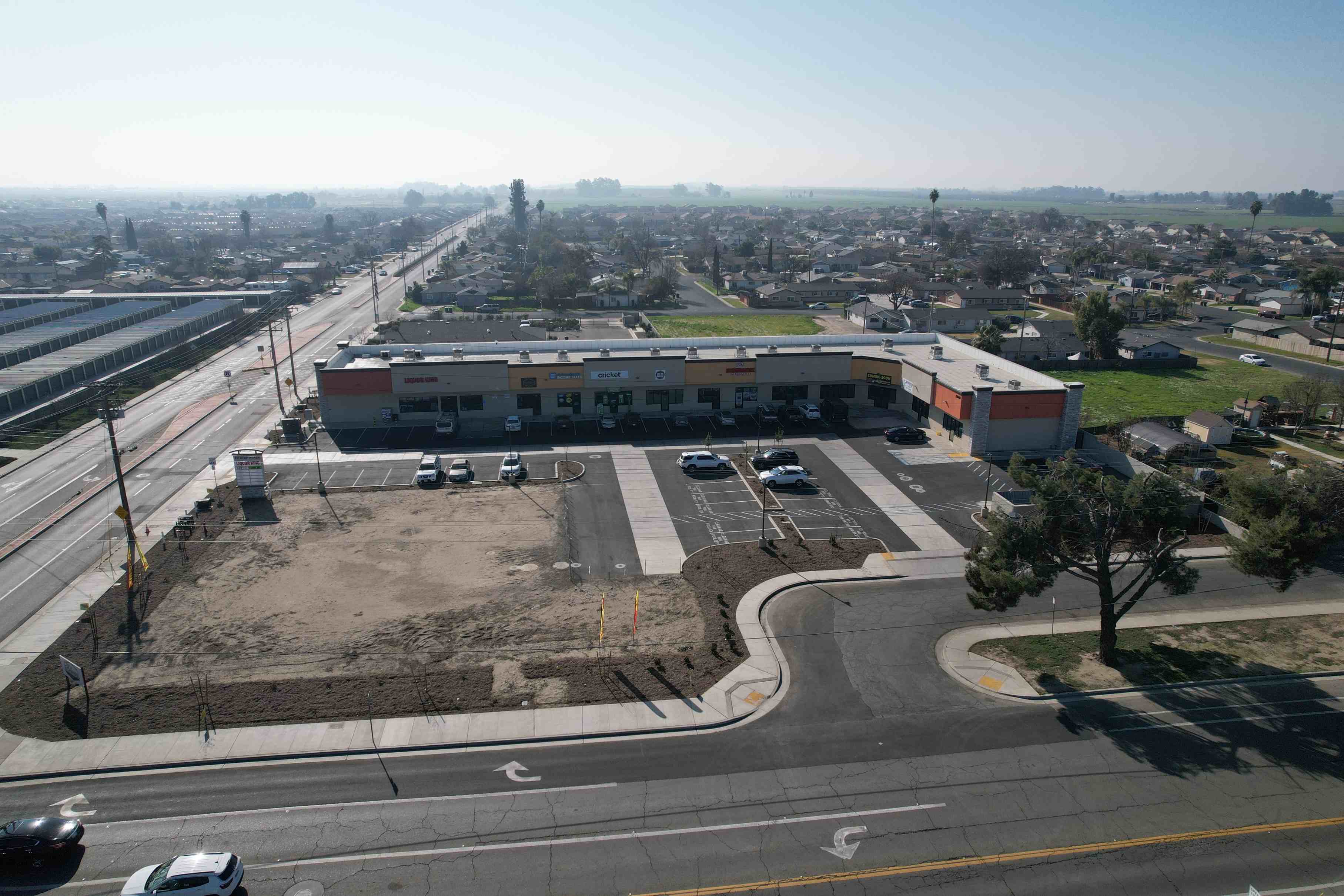 EZ Mart Plaza