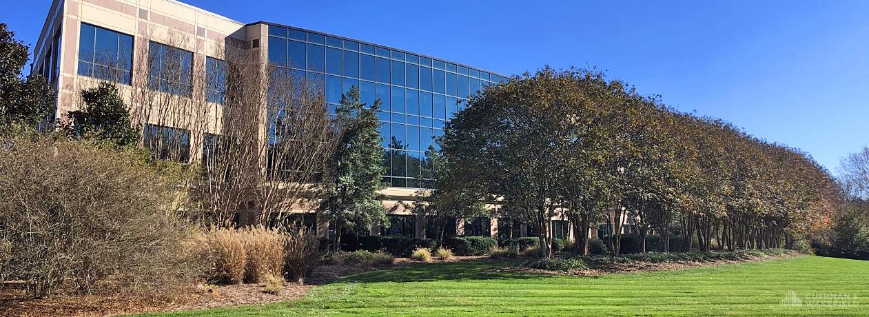 Green Valley Office Park - Lake Point