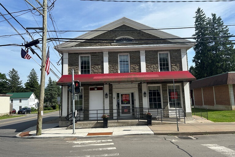 Community Bank Morris