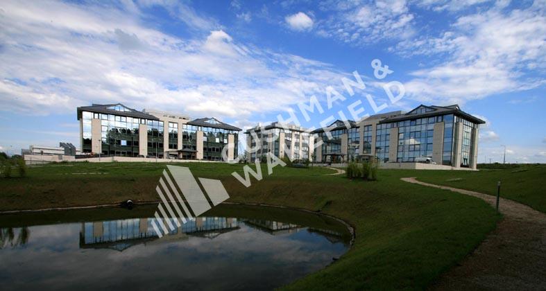AXIS PARC - OFFICES*
