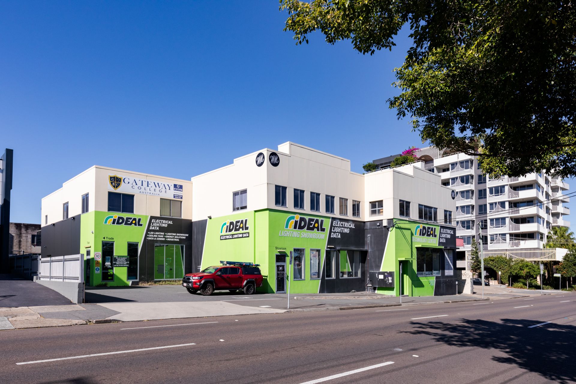 Short-Term Warehouse Lease Opportunity l Cheapest in Brisbane